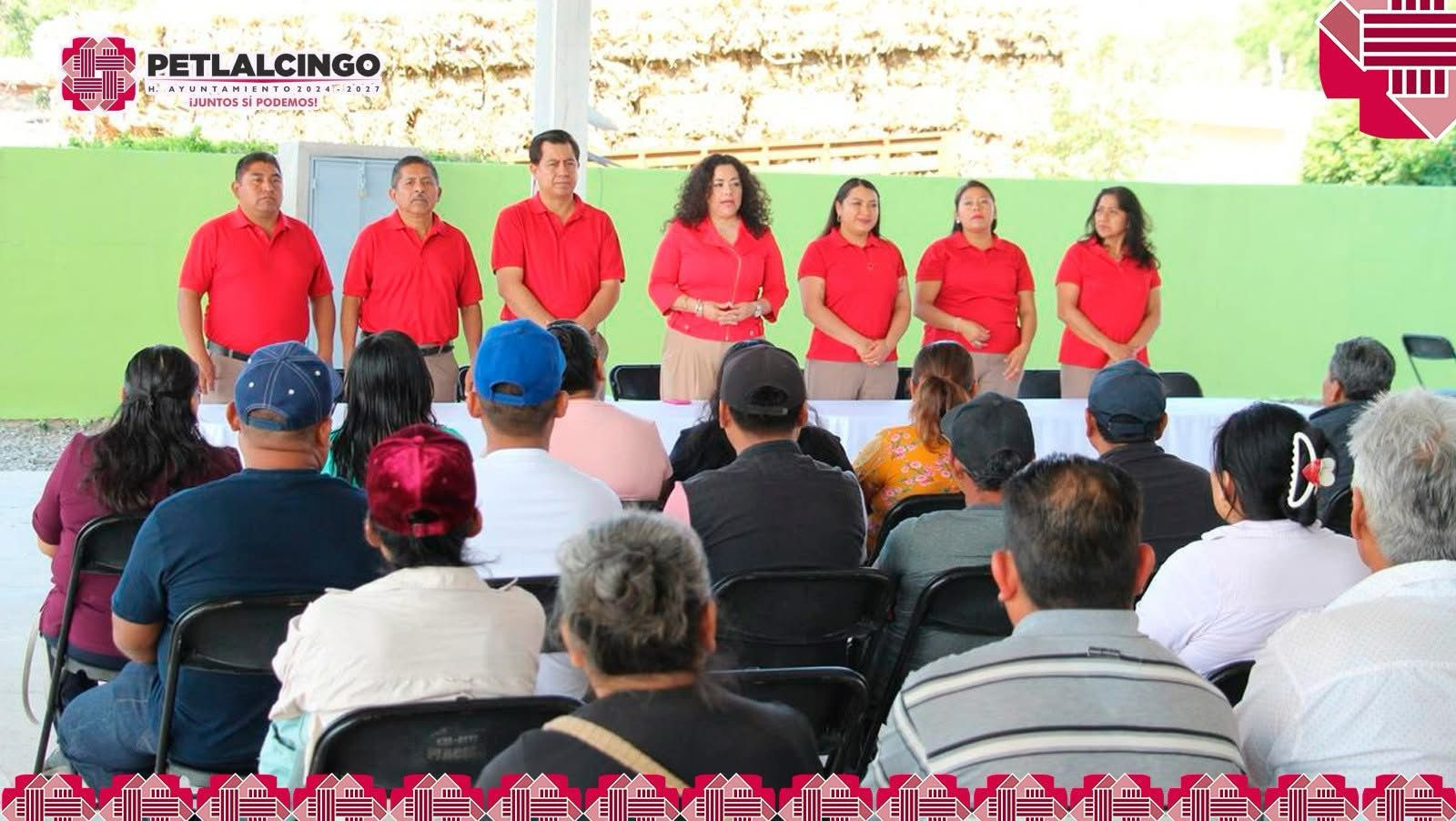 Reunión con los presidentes auxiliares e inspectores de cada localidad de Petlalcingo, para llevar a cabo un censo