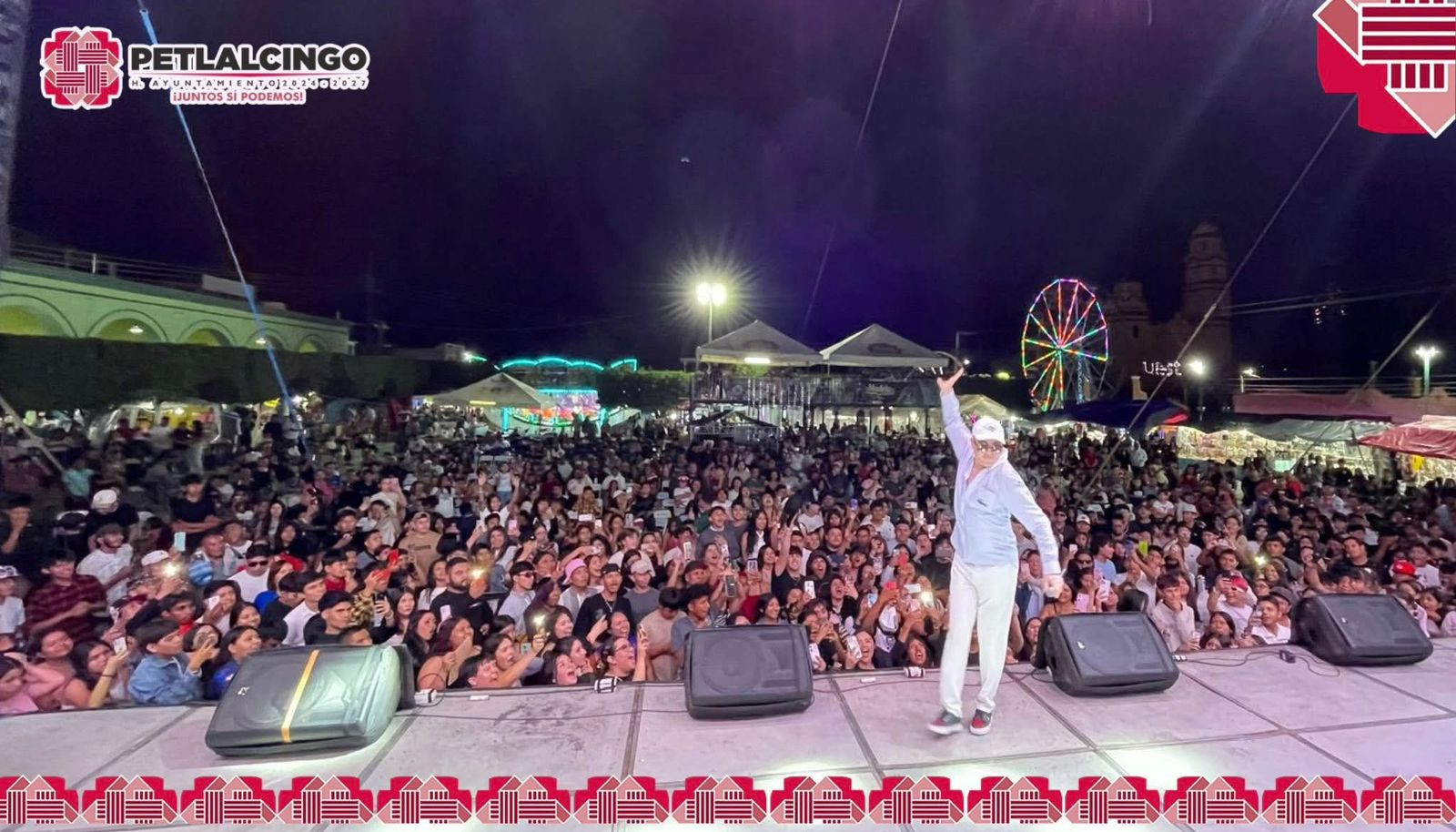 Con un lleno total vivimos la cuarta noche de teatro del pueblo en nuestra Feria Petlalcingo 2025.
